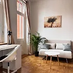 Apartment City *